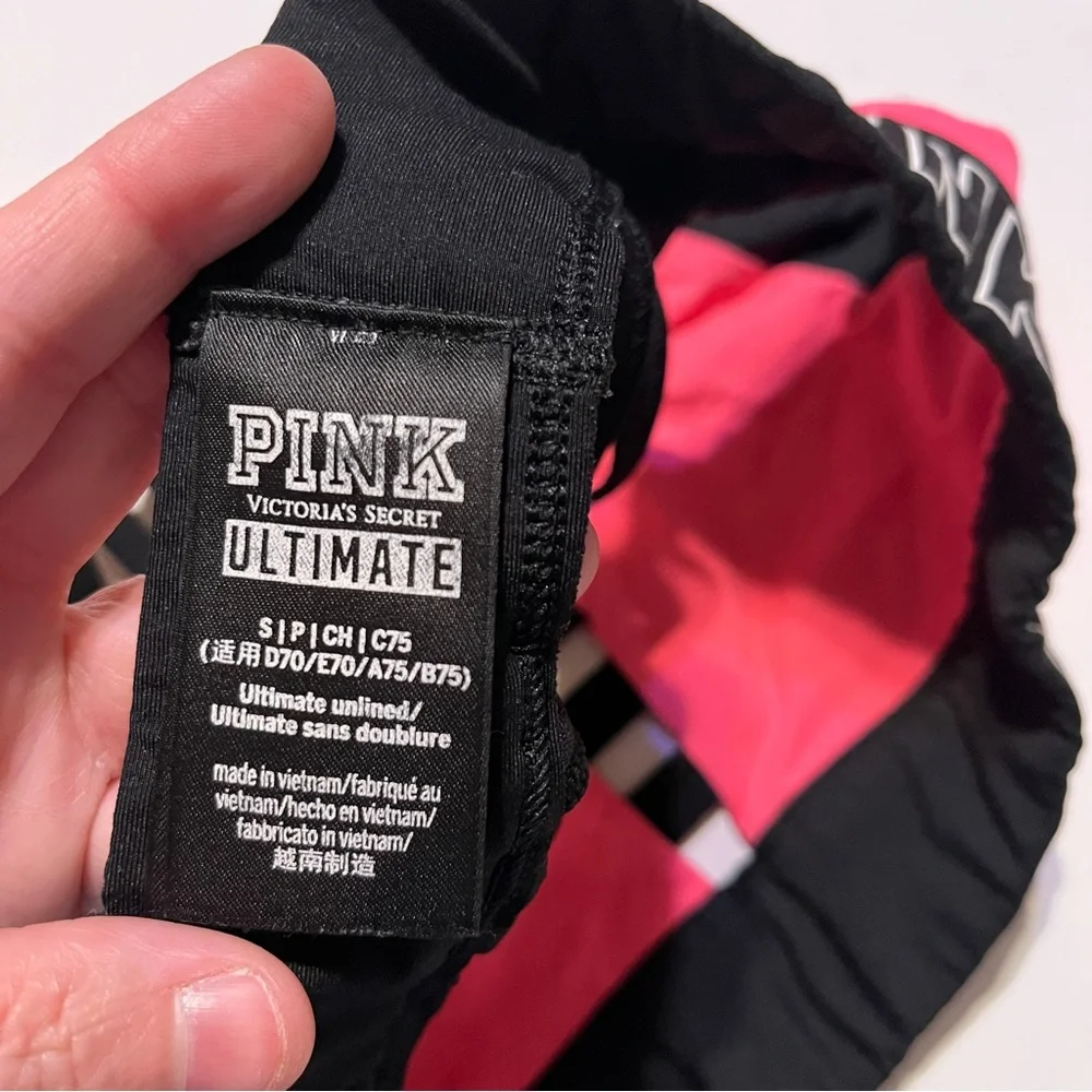 PINK Victorias Secret Ultimate Pull On Black Hot Pink Wireless Sports Bra Size S